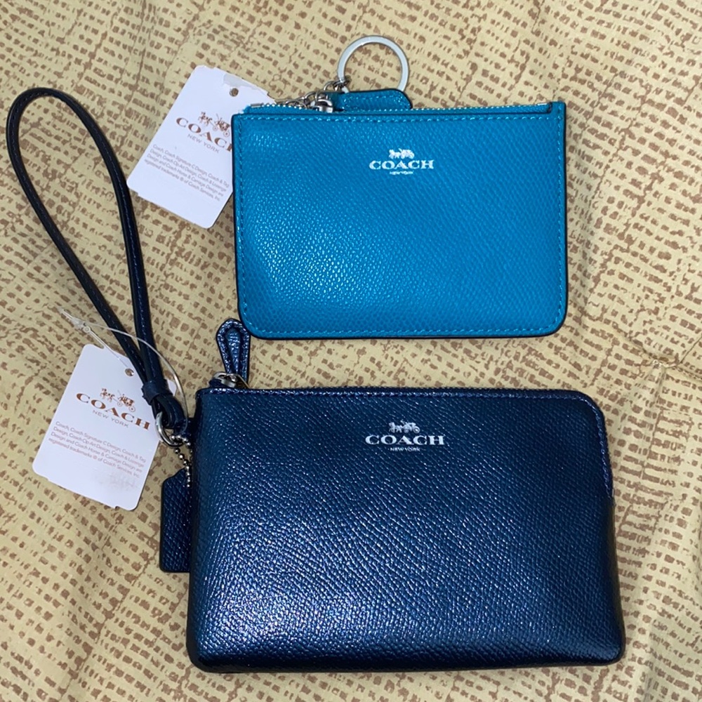 Coach wristlet and coin pouch